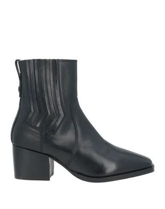 Janet & Janet FOOTWEAR - Ankle boots on YOOX.COM