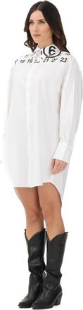 Maison Margiela Overhemdjurk met kraag en logoprint - Dames - Shirt Kleedjes - Wit - M - Katoen - Kleedjes