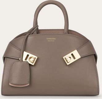 Ferragamo Women Hug handbag (XS) Beige