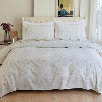 Elegant Comfort 4-Piece Holiday Flannel Sheet Set - 100% Turkish Cotton