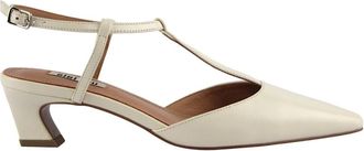 Bibi Lou Witte Leren Chanel T Sneakers - Dames - Pumps - Wit - 37 EU - Leer - Schoenen