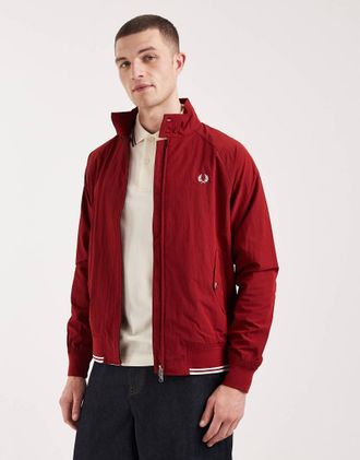 Fred Perry Giacca harrington rossa stropicciata con bordi a contrasto e logo-Rosso