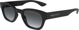 Alexander McQueen Am 0530S Zonnebril - Heren - Zonnebrillen - Zwart - 49 MM - Nylon - Accessoires