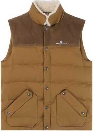 Amundsen Sports Huntsman Vest in Barley at Nordstrom, Size Xx-Large Eu