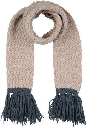 Eleventy ACCESSORI - Sciarpe su YOOX.COM