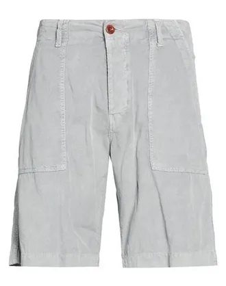 CHESAPEAKE'S Shorts & Bermuda Shorts