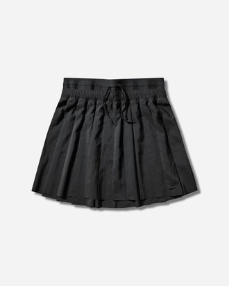 Nike Women s Mid-Rise Pleated Skirt Black