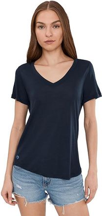 Smartwool Active Ultralite V-Neck Short Sleeve Womens Clothing Deep Navy : XS, Wool/Tencel