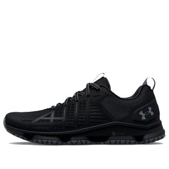 Under Armour Micro G Strikefast Black Pitch Grey 3024953-001