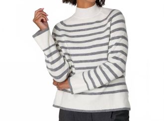 Yest Okapi Sweater In Off White/light Grey