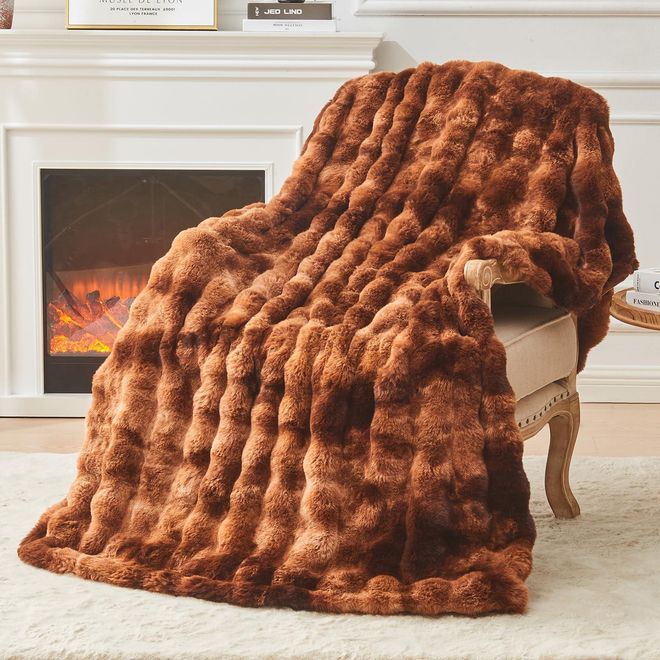 Emme Bubble Decke Sofa Kuscheldecke Kaninchen Plüsch Dicke Decke, Wohndecke Flauschig Sofaüberwurf Couchdecke, Fleecedecke, Flauschige Wohndecke für Couch ab 67,99 €