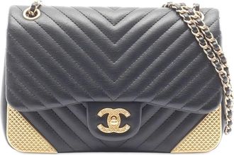 Chanel 1991-1994 Lambskin Chevron Rock The Corner Flap shoulder bag - women - Lambskin - One Size - Black
