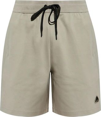 Moose Knuckles logo-patch shorts - Neutrals