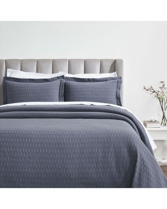 Superior Calvert Medium Weight Geometric Matelasse Bedspread Set