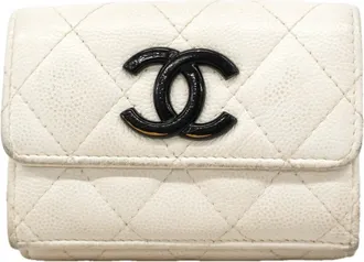 Chanel White Grained Calfskin Wallet (Tri-Fold) (Pre-Owned)