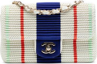 Chanel Tweedhands nieuw mini rechthoekig klassiek geperforeerd lamsleer enkele flap