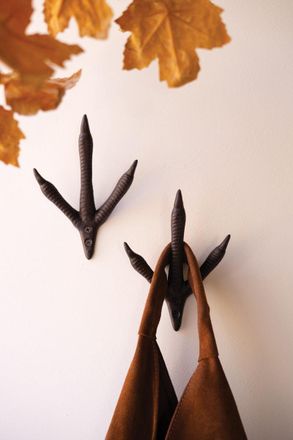 Kalalou Cast Iron Turkey Foot Hook