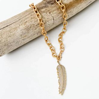 Virtue Womens Feather On Cable Chain Necklace In Gold