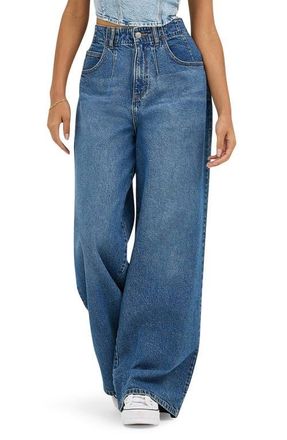 Lee High Waist Pleated Wide Leg Jeans in Mid Chapter at Nordstrom, Size 26