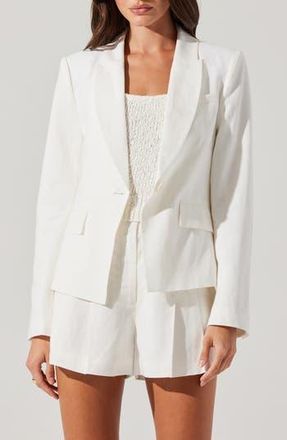 ASTR the Label Artice Blazer in White at Nordstrom Rack, Size Medium