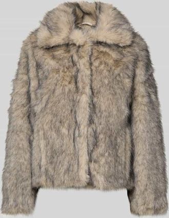 b.young B.Young Jacke aus Kunstfell mit Eingrifftaschen Modell AKAJA in Camel, Größe 34