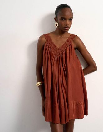 Topshop Vestito corto a trapezio in cotone color ruggine con scollo a V profondo in pizzo-Rame
