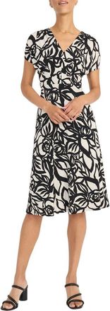 Maggy London Printed Woven Midi Dress in Cream/Black at Nordstrom Rack, Size 18 (Similar To 16W)