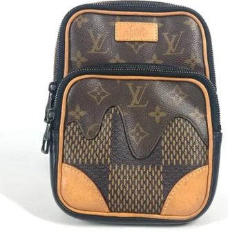 Louis Vuitton Pre-owned Cross Body Bags, female, Brown, Size: ONE SIZE Pre-owned Fabric louis-vuitton-bags