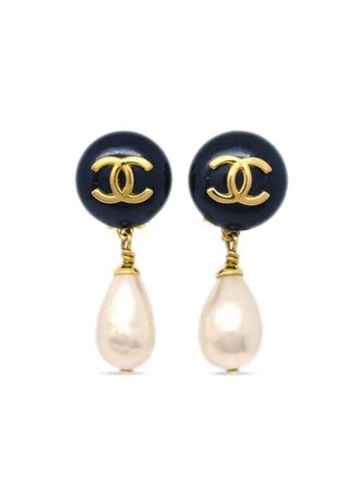 Chanel 1996 CC faux-pearl clip-on earrings - Gold