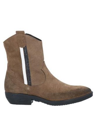 Debbie Doos Ankle boots