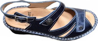 Finn Comfort Womens Santorin Slingback Sandal In Blue Patent