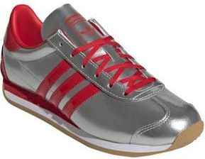 adidas Country Low Top Sneaker in Silver Met/Scarlet/White at Nordstrom Rack, Size 5 Womens / 4 Mens