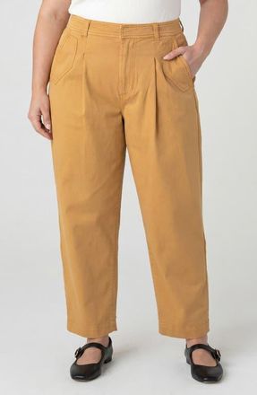 Liverpool L.A. Pleated High Waist Ankle Tapered Pants in Gold Rush at Nordstrom, Size 22W