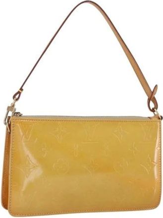 Louis Vuitton Pre-owned Shoulder Bags, female, Beige, Size: ONE SIZE Pre-owned Canvas Shoulder Bag