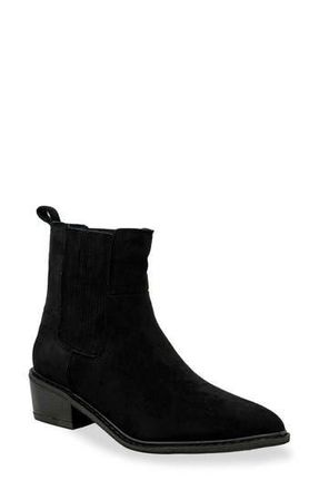 Chase + Chloe by Intouch Footwear Western Block Heel Chelsea Boot in Black at Nordstrom Rack, Size 6.5