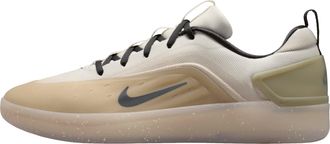 Nike SB Zoom Nyjah 4 Desert Khaki Light Orewood Brown Light Bone FQ1273-200