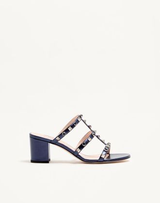 Valentino Garavani Sandalo Slide Rockstud In Nappa Laminata Con Cabochon 60Mm Donna NAVY 35.5
