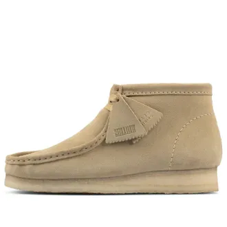 Clarks Wallabee Boots Beige Suede 261555167