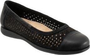 Trotters Delmara Cap Toe Slip-On Shoe in Black Nubuck at Nordstrom Rack, Size 7.5