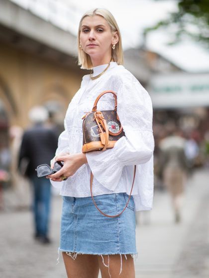 Dimmi come porti la borsa e ti dirò chi sei!