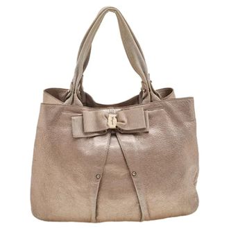 Ferragamo Pre-owned Tote Bags, female, Gray, Size: ONE SIZE Pre-owned Leather totes