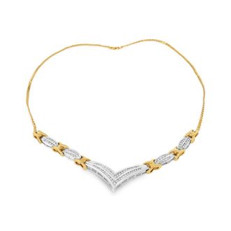 House of Brilliance 10K Yellow and White Gold 1.0 Cttw Round and Princess cut Diamond V Shape Statement Necklace (I-J Color, I1-I2 Clarity)