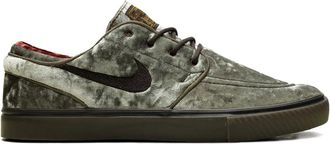Nike Sneakers SB Zoom Janoski OG+ SE Medium Olive/Baroque Brown/Dark Team Red/Velvet Brown - Verde