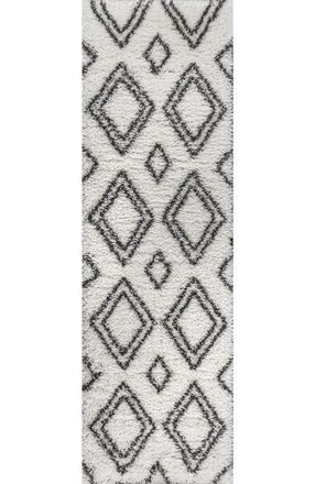 Jonathan Y Designs Beni Moroccan Style Diamond Shag Area Rug in Ivory/dark Gray at Nordstrom, Size 4Ft 0In X 6Ft 0In