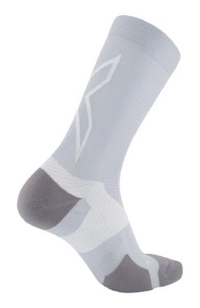 2XU Vectr Light Cushion Crew Socks in Harbor Mist/white at Nordstrom, Size Medium