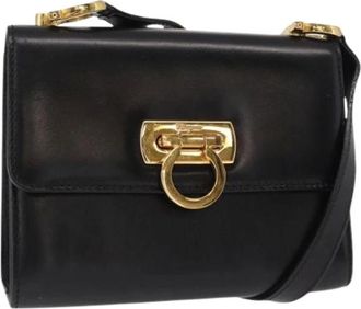 Ferragamo Pre-owned Cross Body Bags, female, Black, Size: ONE SIZE Pre-owned Leather Shoulder Bag