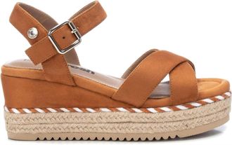Xti Womens Suede Wedge Sandals In Camel