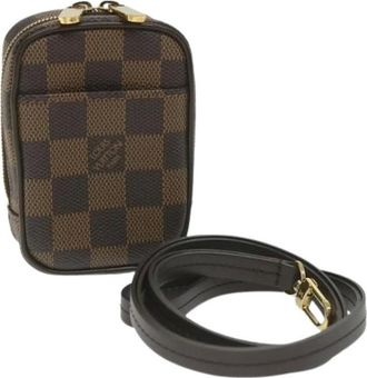 Louis Vuitton Pre-owned Mini Bags, female, Brown, Size: ONE SIZE Pre-owned Pouch