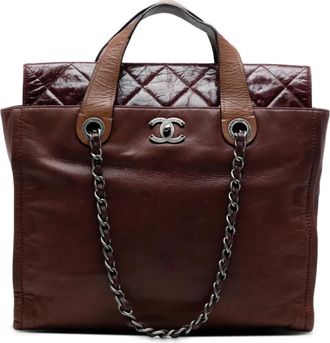 Chanel 2010-2011 Iridescent Calfskin In The Mix Portobello Soft Tote satchel - women - Calf Leather - One Size - Red