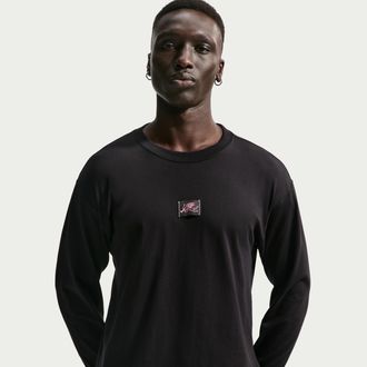 Nike Mens Nike Sportswear Long-Sleeve T-Shirt in Black | IO9760-010